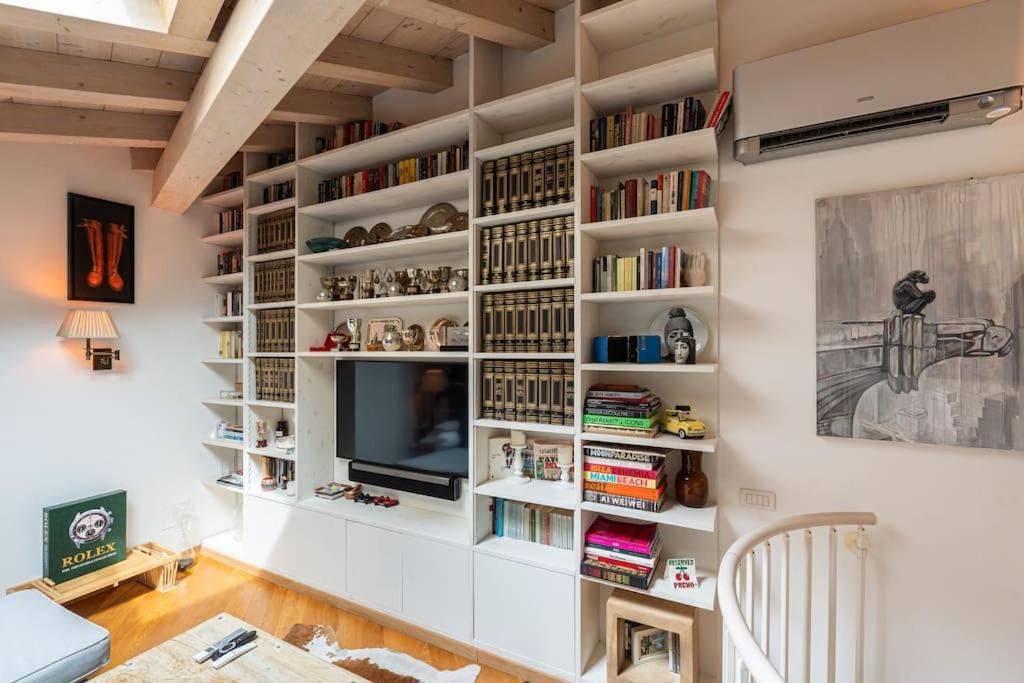 Spacious Loft Onebdroom Fiera Area - Mirable Pm Mailand